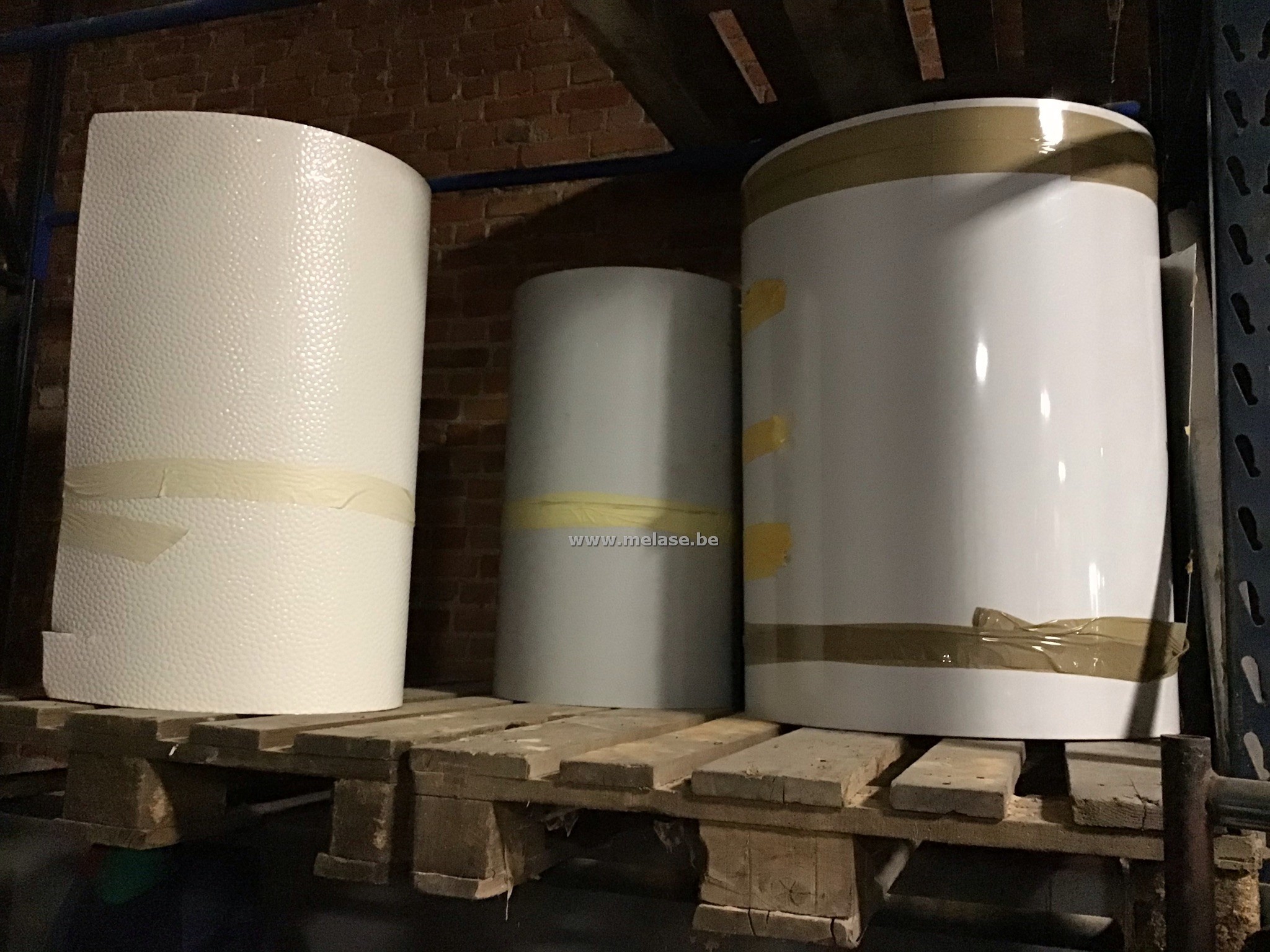 Aluminium platen "opgerold"