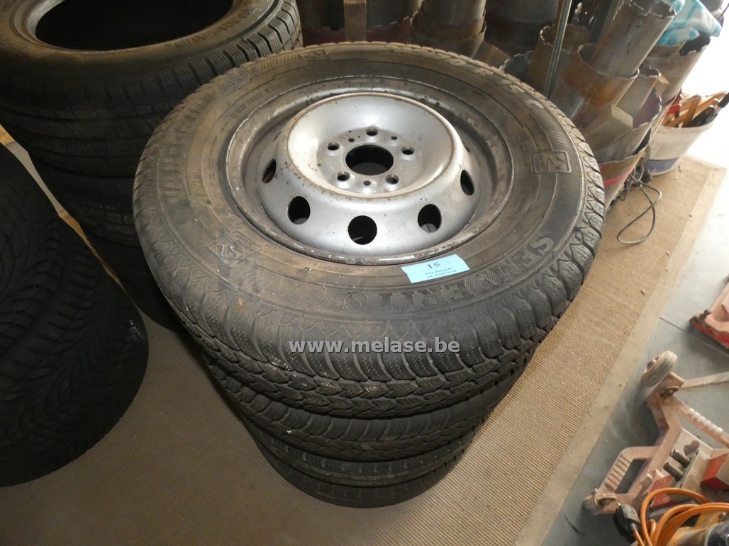 Autobanden "Semperit"