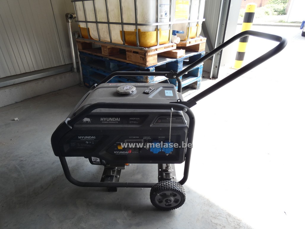 Stroomgenerator "Hyundai"