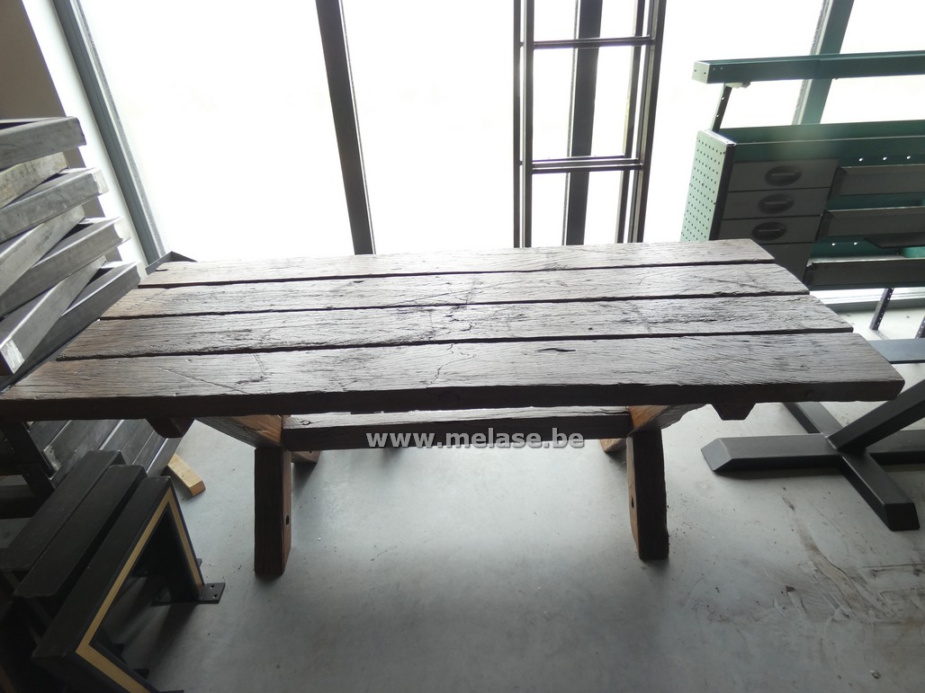 Tafel "Massief eik"