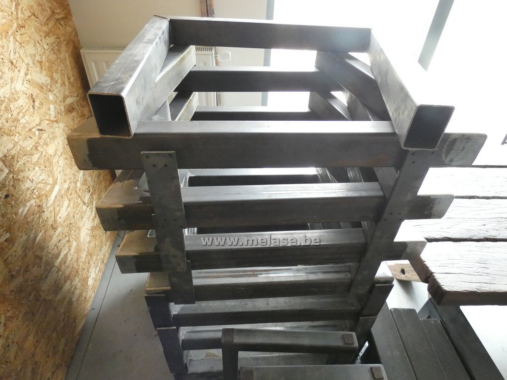 Metalen tafelpoten
