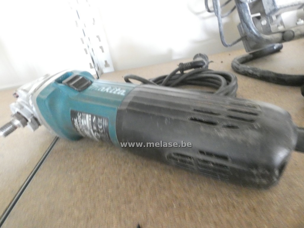 Haakse slijper "Makita"