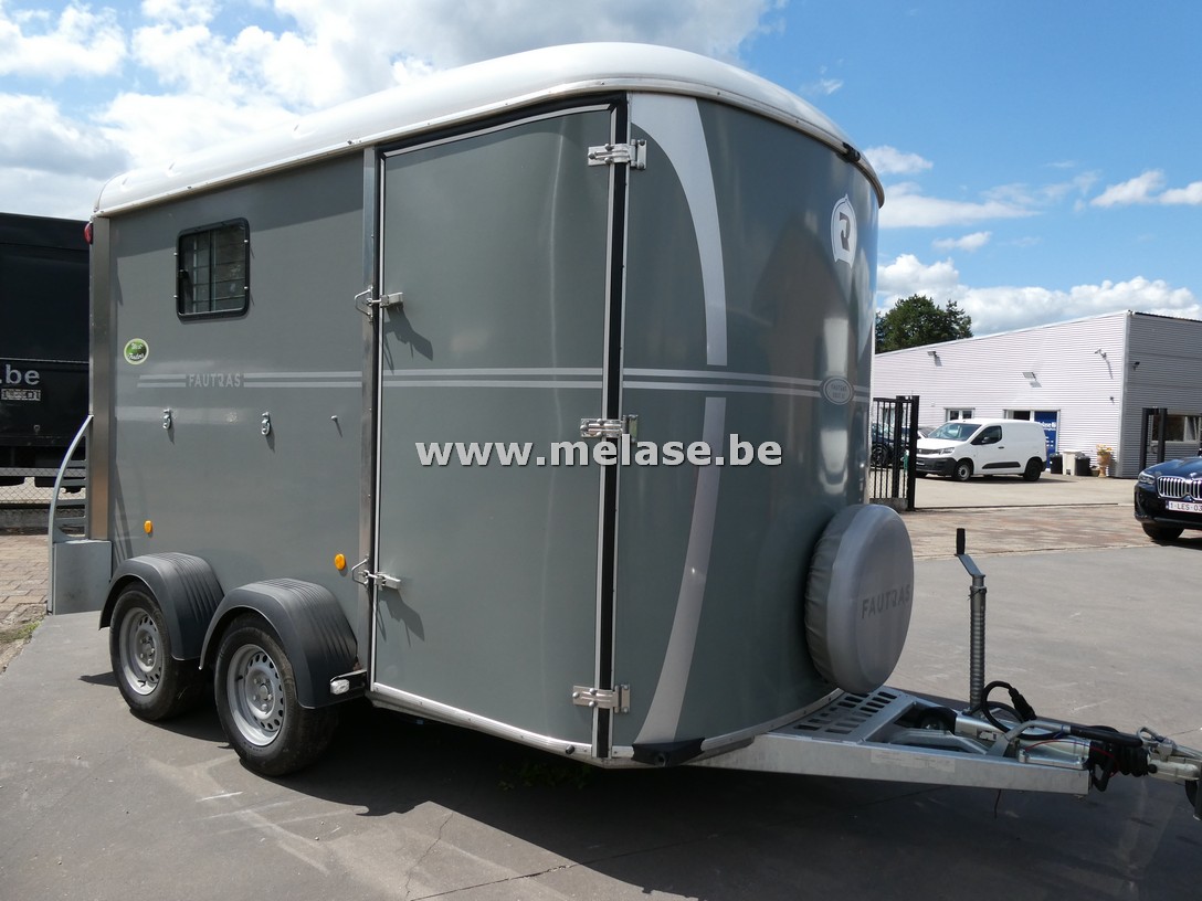 Paardentrailer Fautras Oblic X2