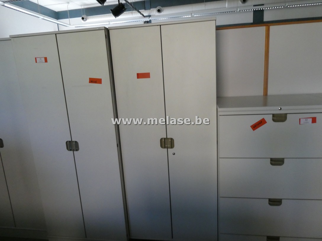 Dossierkast met hangsysteem