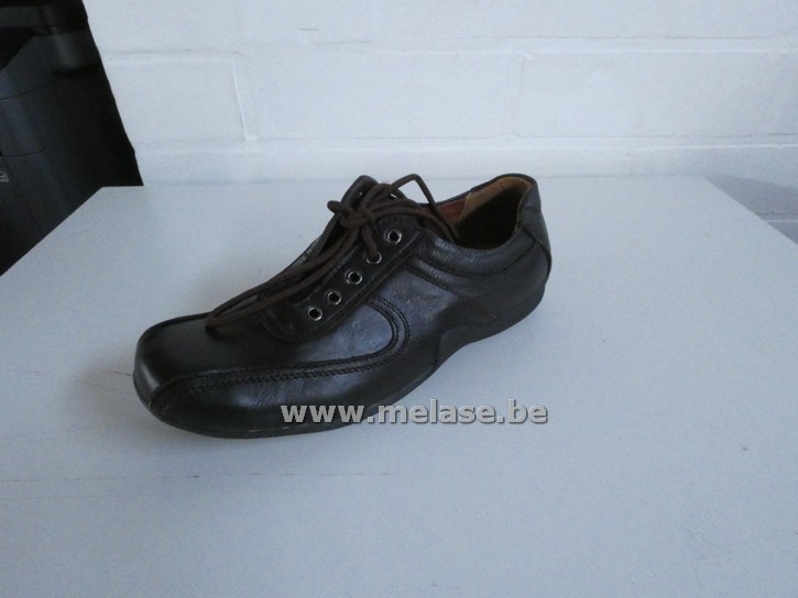 Yierda "donker bruin"(40)